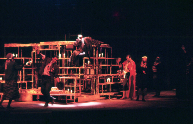 Peuple au Mont Jupiter (E.Genvrin, P. L.Rivière, N.Leichnig) Photo B.Lucas