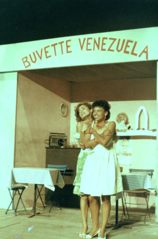 Rita (N.Leichnig), Janet (N.Angama) – Photo D.Blanc