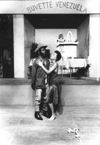 Garson (S.Dafreville), Suzy (R.Pothin) – Photo D.Blanc