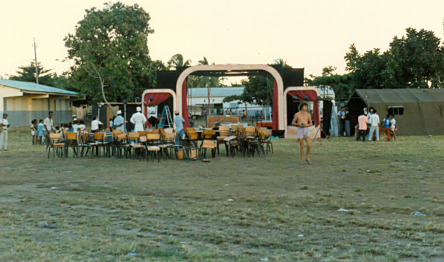 Tournée à Mayotte en 1989 – Photo E.Genvrin
