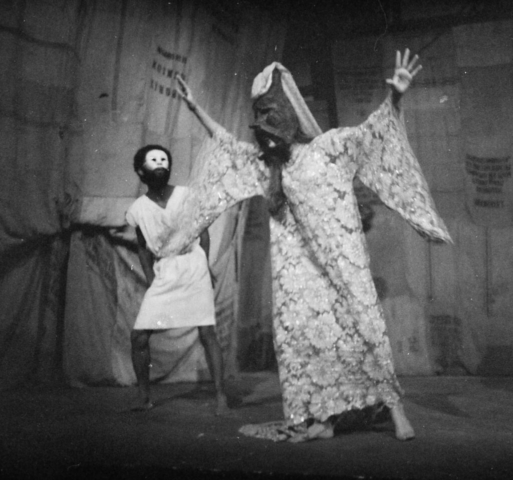 Bougrelas (J.-L.Trulès), Reine Rosemonde (D.Attali) – Photo O.Mayolle