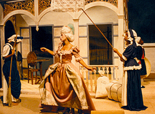 Betsi (K.Techer), Mme de St Fremont (R.Pothin), Coraline (D.Perrine) – Photo B.Antoir