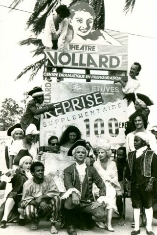 L'équipe d'Etuves devant le Cinérama (1989)