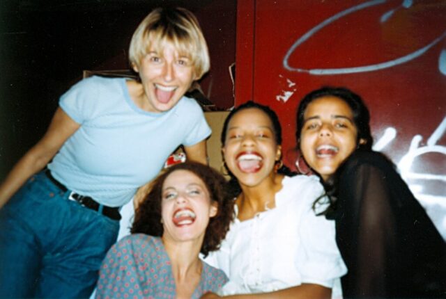 S.Boulay à Kari Vollard au Divan du Monde en 1998 avec R.Pothin, D.Perrine, M.Payet