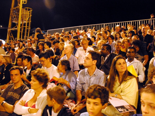 Chin à Stella Saint leu opéra public