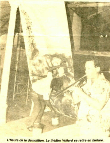 L.Segelstein, performance lors de la destruction du théâtre Vollard du Grand Marché en 1987