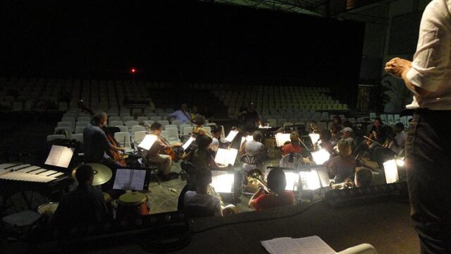 Répetition de l'orchestre, Halle des manifestations du Port en mai 11
