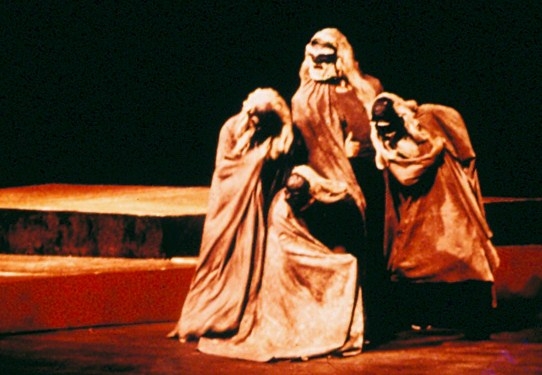 Nobles masqués, Tempête 1980